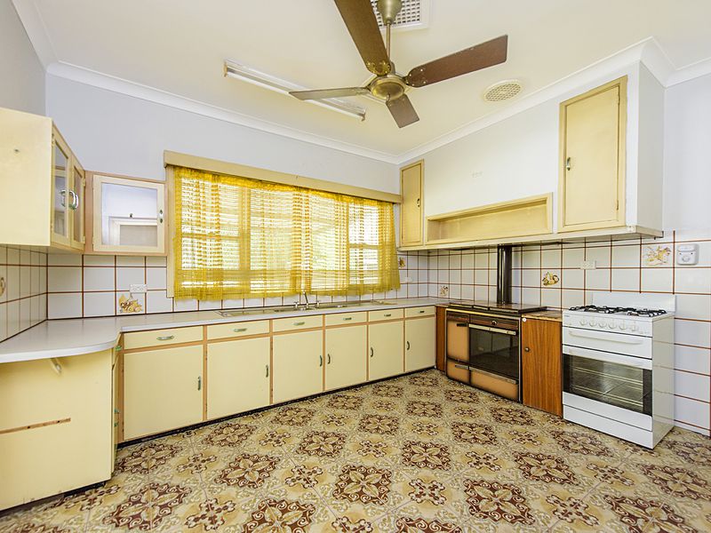 63 Peel Terrace, Busselton