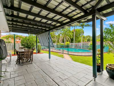 3 Noela Court, Rochedale South