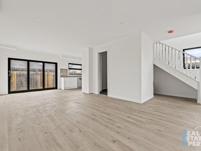 2 / 26 McLennan Street, Eumemmerring