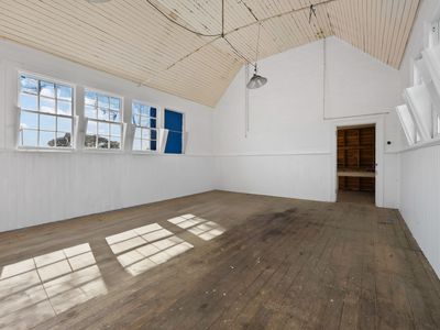 8-10 Royal George Road, Royal George