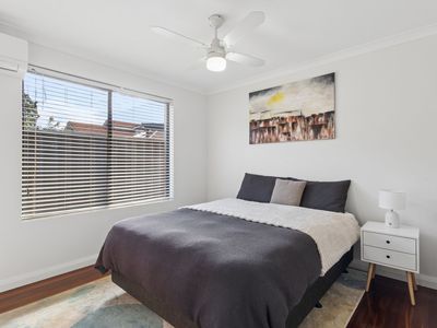 64A London Street, North Perth