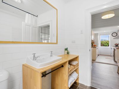 4 Crooke Street, Port Huon