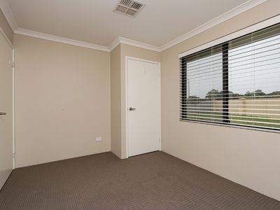 4 Fairlead Link, South Guildford