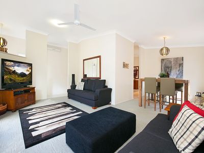 91 Passerine Dr, Rochedale South