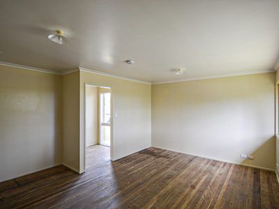 10 Coutts Street, Goodna