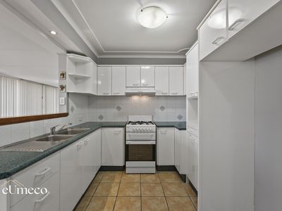 40 Bass Street, Colyton