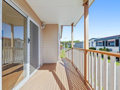 j15 / 48 Princes Highway, Narooma