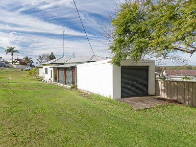 4 Warrior Street, Belmont North