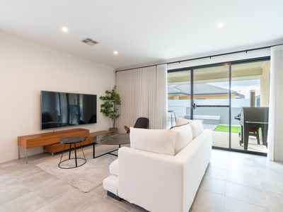 25 Manuka St, Baldivis