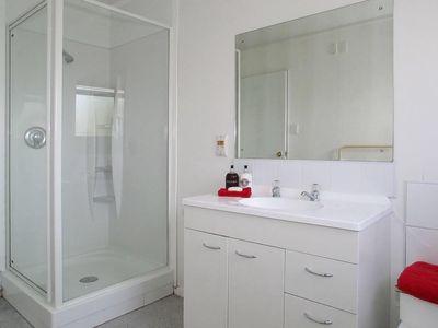 32 James Cook Drive, Whitby