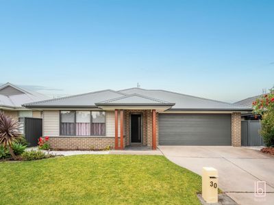 30 Sorrento Way, Hamlyn Terrace