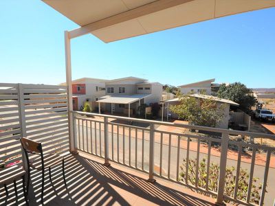 15 SPINIFEX Street, Newman