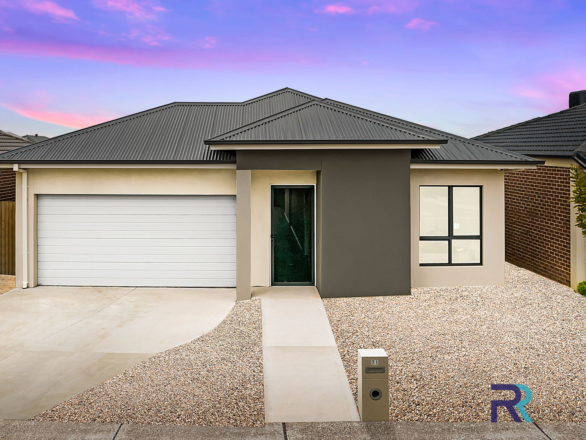 71 James Melrose Drive, Brookfield