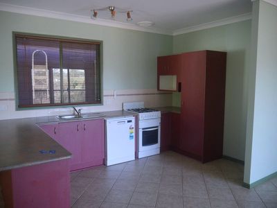 94 Hicken Way, Nanango