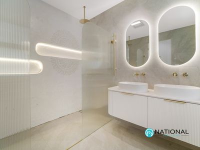 21 Karani Avenue, Guildford West