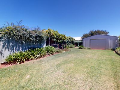 16 Namoi Crescent, Dubbo