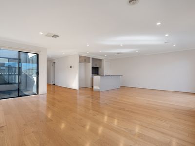 4 / 36 Bridgewater Parkway, Wallan