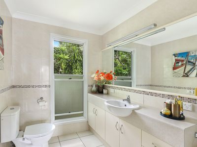 9 Dinmore Street, Woombye