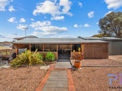 15 Magellan Crescent, Kangaroo Flat