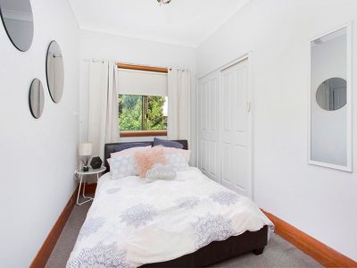 69 Lake Heights Road, Lake Heights