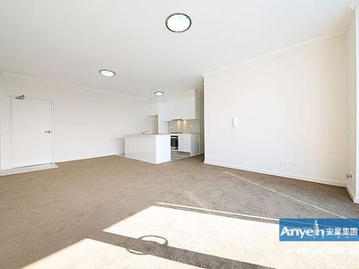 713 / 3-5 Weston Street, Rosehill