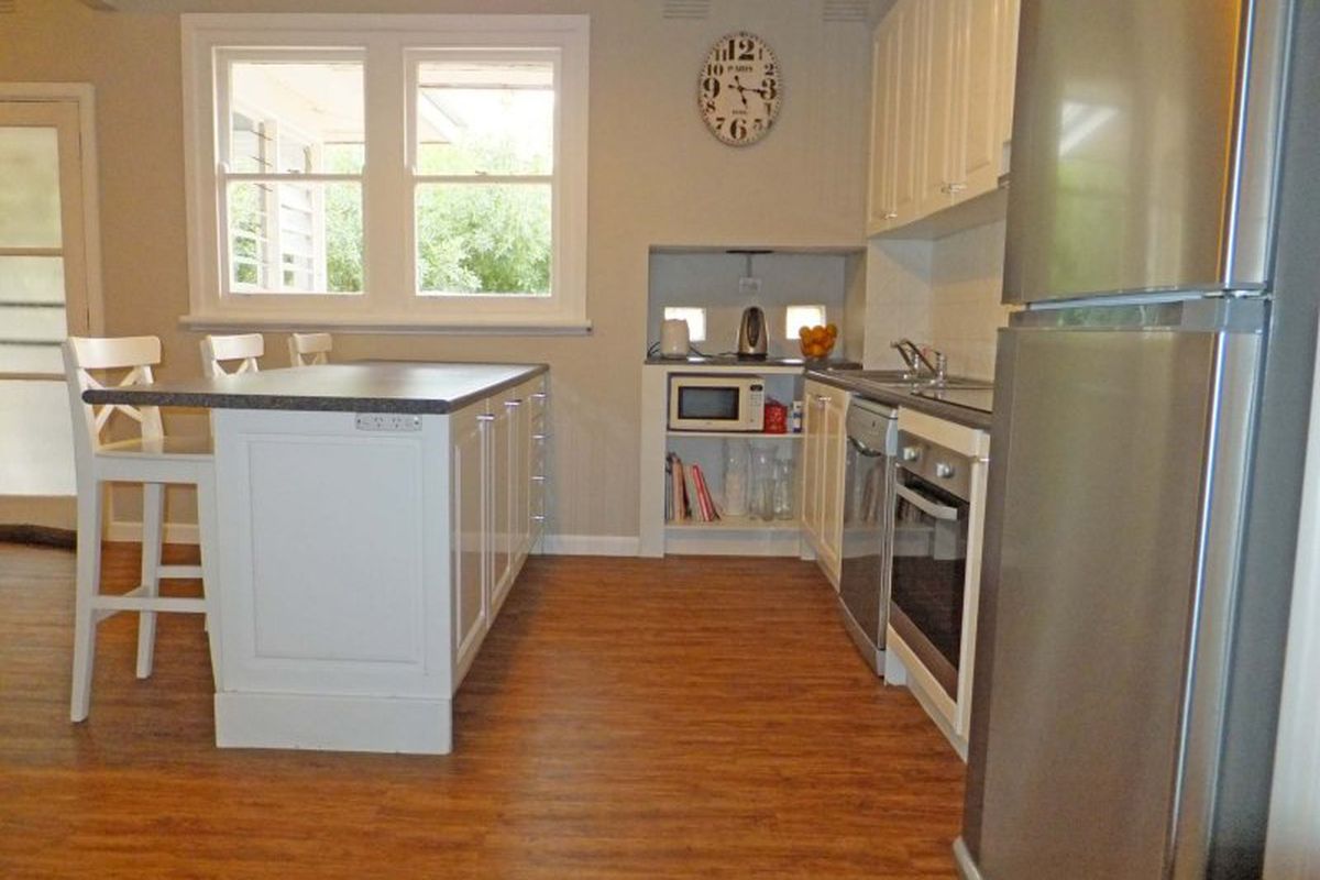 4038 Midland Highway, Stanhope