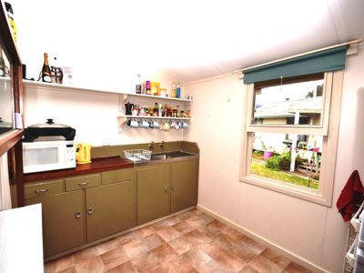 19 Freeburgh Avenue , Mount Beauty