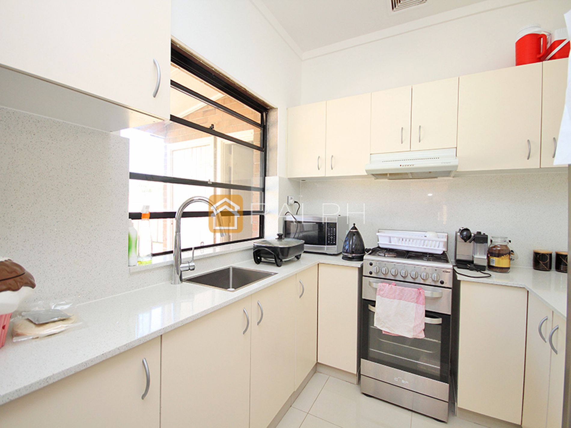 12 Dunlop Street, Roselands