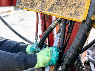 Hydraulic Repairs & Service Business NQ