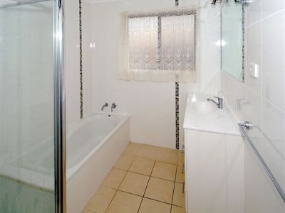 40 Yorlambu Parade, Maroochydore