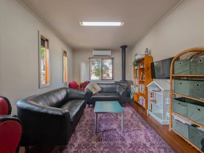 23 East Street, Kerang