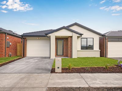 12 Pinaster Street, Wallan