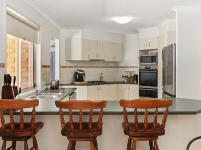 18 Sherbrooke Mews, Somerville