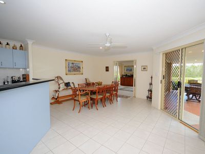 5 CURRAWONG COURT, Eli Waters
