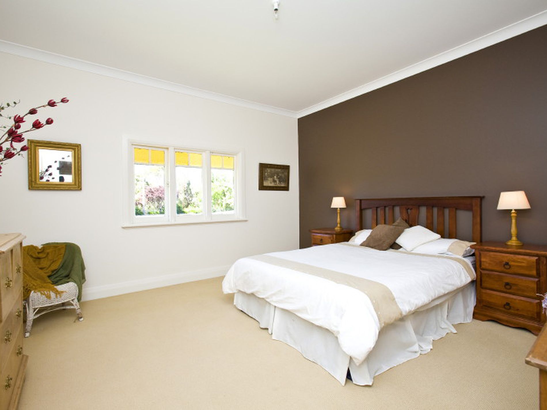 2 Coronation Ave, Braidwood