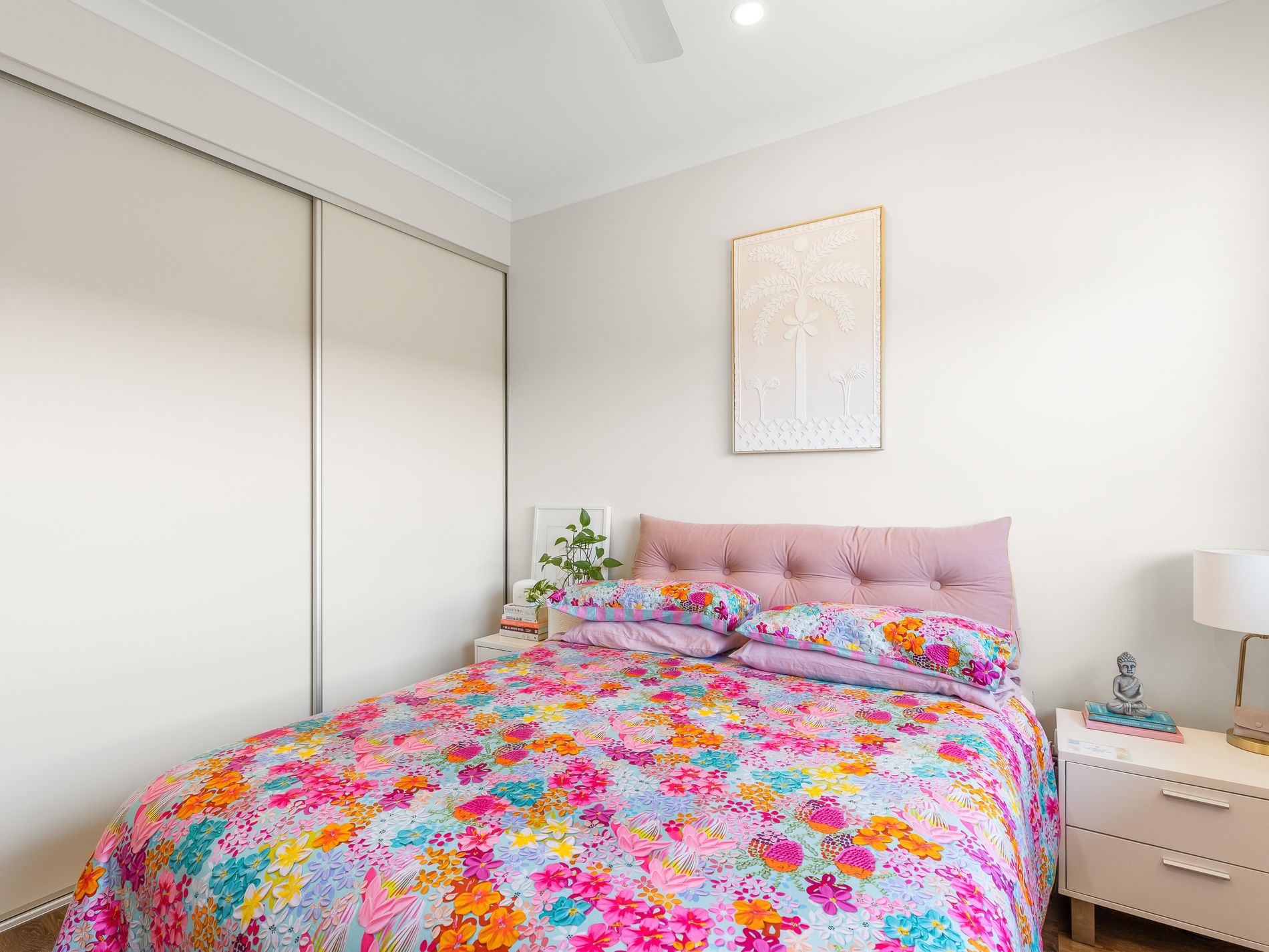 10 / 25 Dalmatio Street, Bilingurr