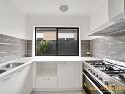 17 Jamaica Street, Point Cook