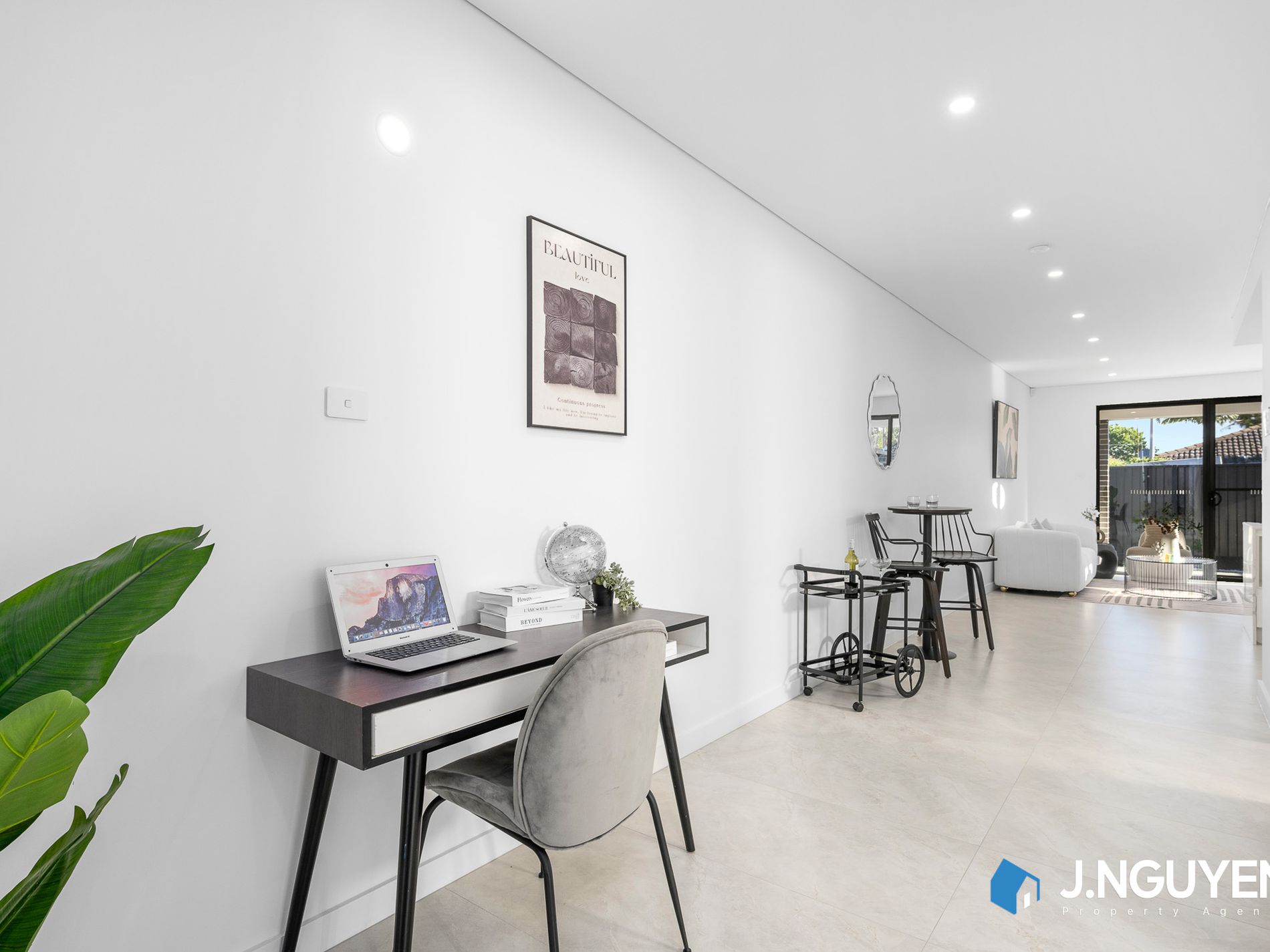 8 Clarence Street, Canley Heights