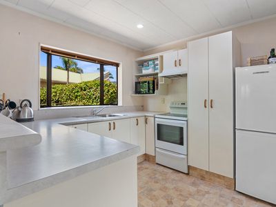 2 / 242 Annesbrook Drive, Wakatu