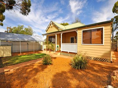 52 Hanbury Street, Kalgoorlie