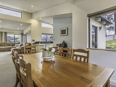 8432 Channel Highway, Cradoc