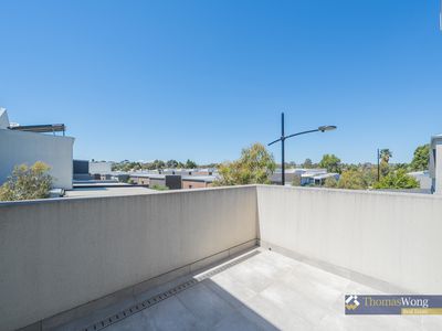 10 Egret Walk, Rowville