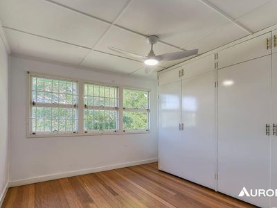 16 Sarina Street, Stafford Heights