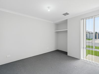 4 Woodloes Street, Piara Waters