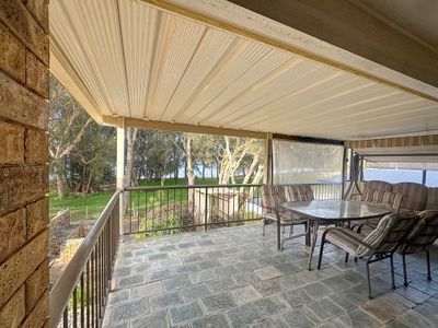 60 Tanilba Avenue, Tanilba Bay