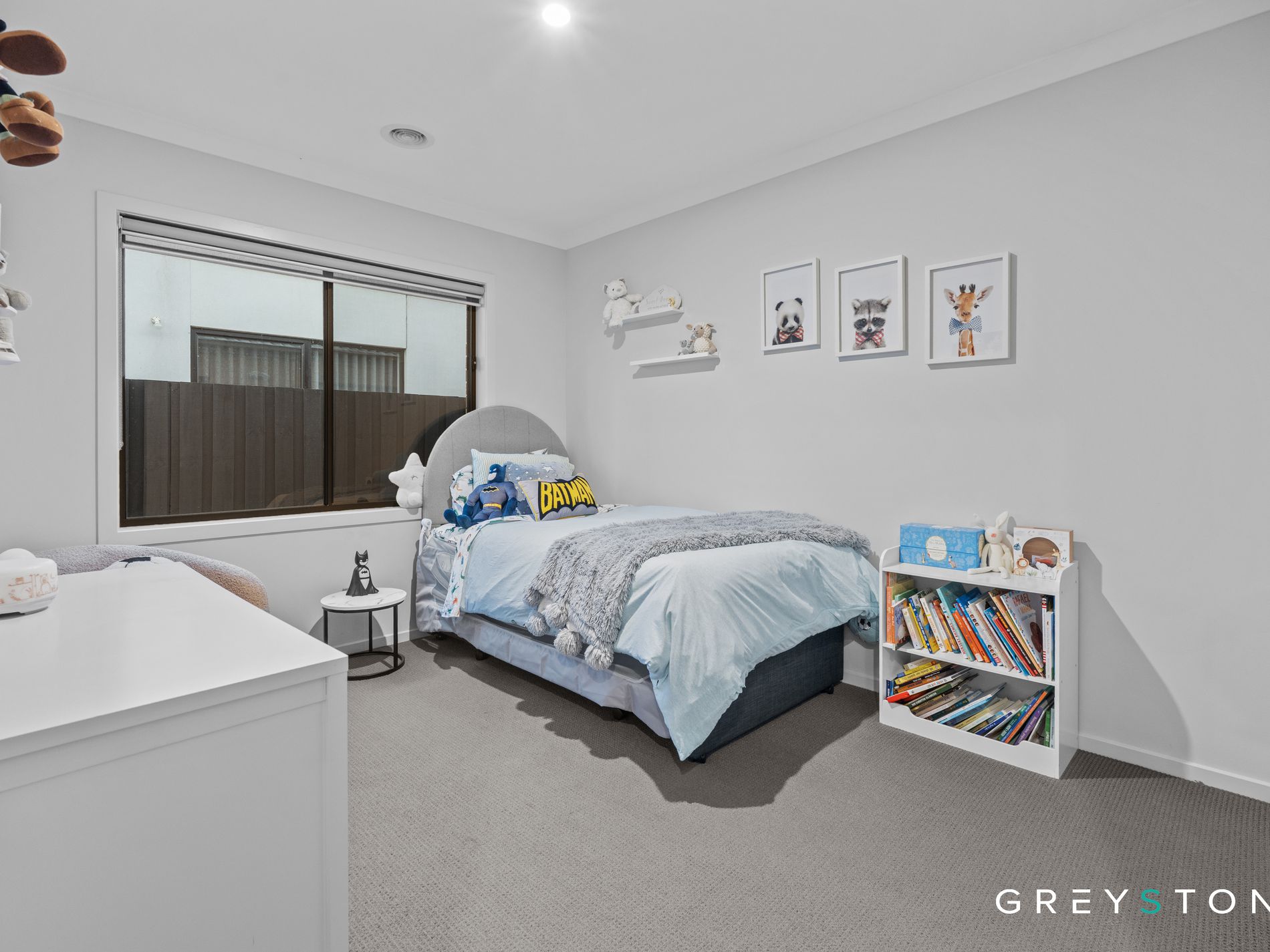 18 Cascade Drive, Aintree