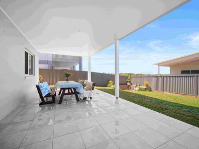 9 Shores Crescent, Diamond Beach