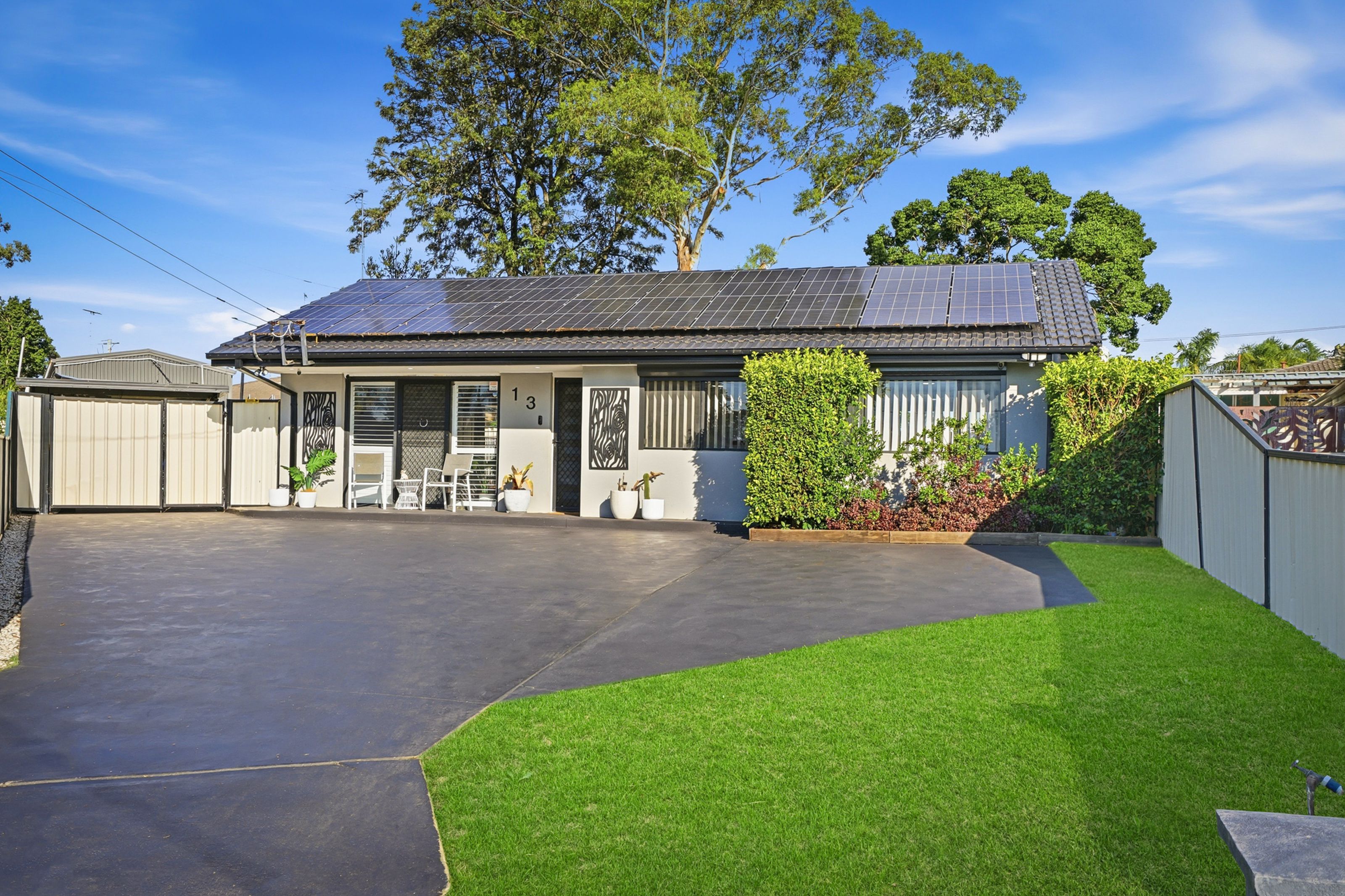 13 Piper Close, KINGSWOOD