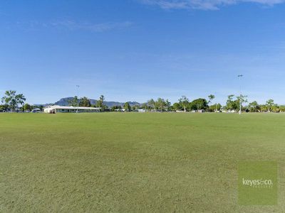 19 Adrian Rise, Mount Louisa