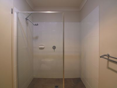 20 Harry Crescent, Hamilton Valley